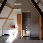 Frühstückspension L'herbe Haute 4*