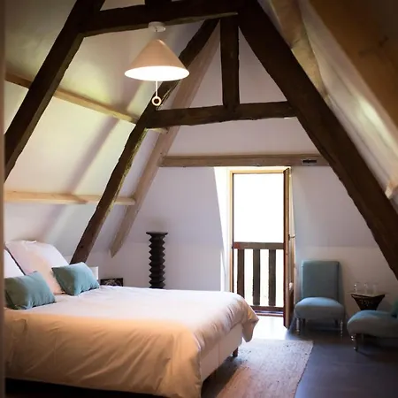 L'herbe Haute Bed & Breakfast *