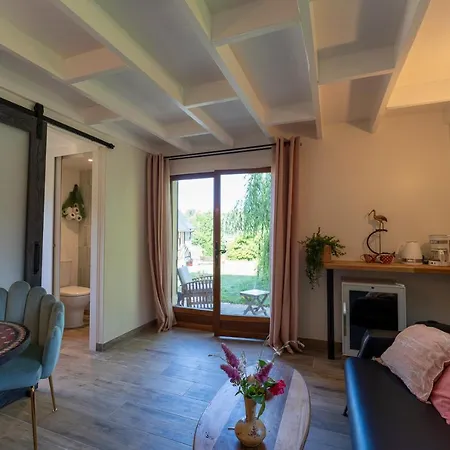 Couette-café L'herbe Haute 4*